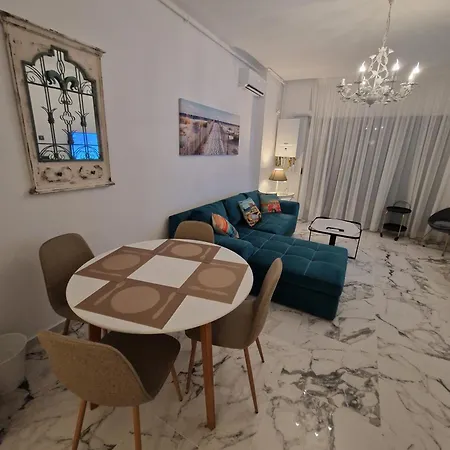 Escape Apartment *