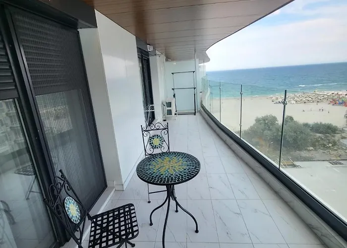 Escape דירה מאמאיה